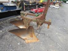John Deere 2 Bottom 3pt Plow