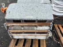 6-Hole Chicken Nest