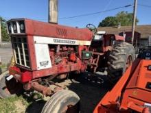 International 966 2WD Tractor
