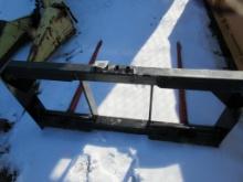 Kivel Dual Prong Bale Spear