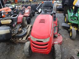 Massey Ferguson 2500 Lawn Tractor