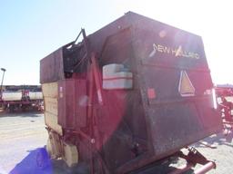 New Holland 853 Round Baler