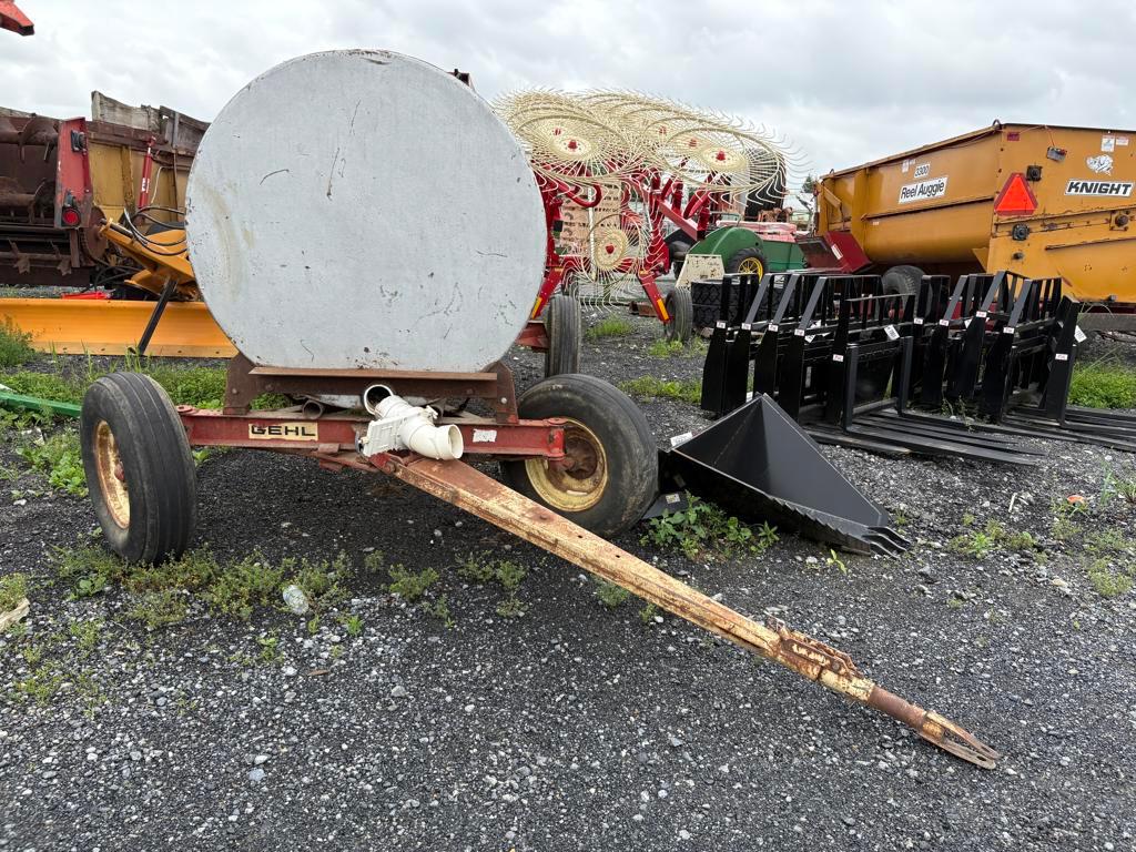 Gehl Water Wagon