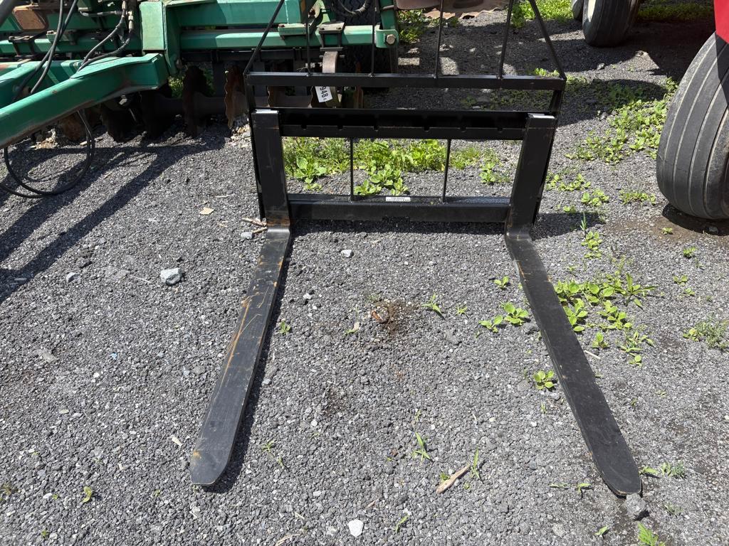 Kivel 48in Pallet Fork Attackhment