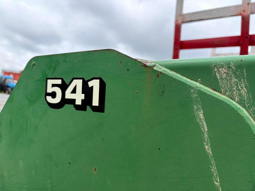 John Deere 5520 4WD Tractor