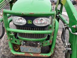 2014 John Deere 2032R 4WD Backhoe
