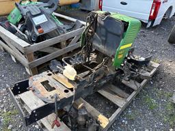 John Deere 2305 Tractor