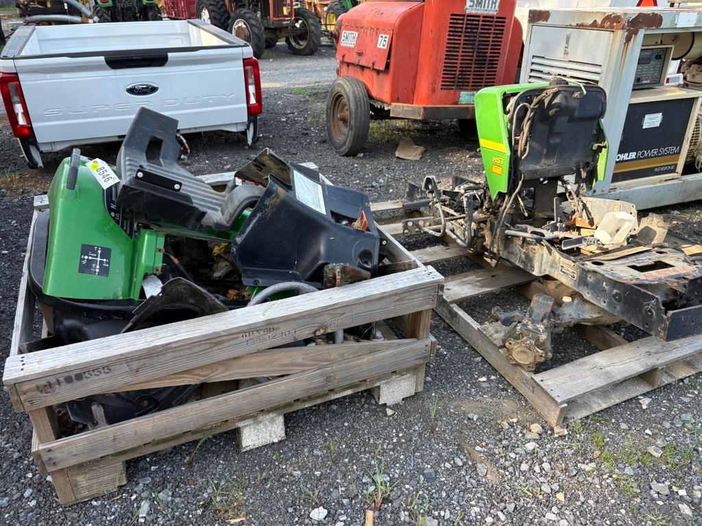 John Deere 2305 Tractor