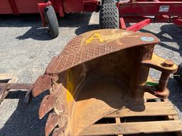 24in John Deere Backhoe Bucket