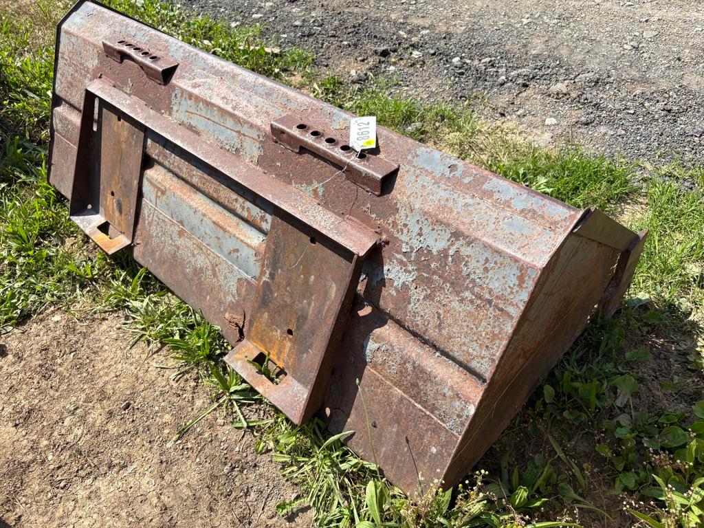 Universal Material Bucket