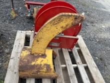 John Deere Frost Hook
