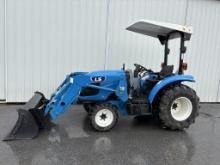 LS XR3135 4WD Tractor