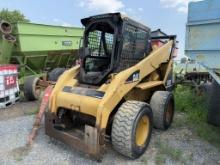 2004 CAT 262B Skidloader