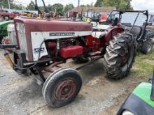 1962 International Harvestor 404 2WD Tractor