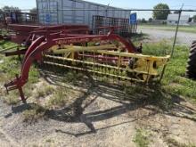 New Holland 258 Rake