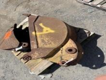 12in John Deere Backhoe Bucket