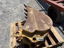 18in John Deere Backhoe Bucket