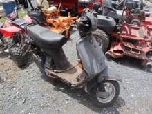 Yamaha Riva Moped