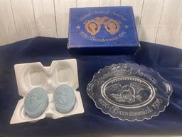 Avon Bicentennial Plate with Two "Special Occasion" Fragrance Soaps