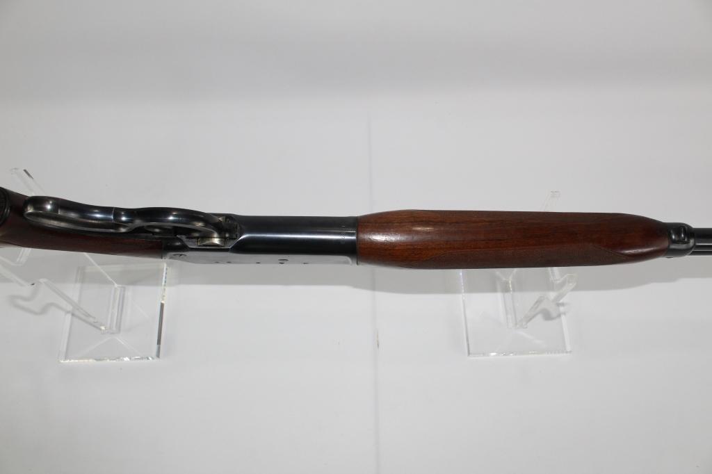 Winchester model 71 Deluxe