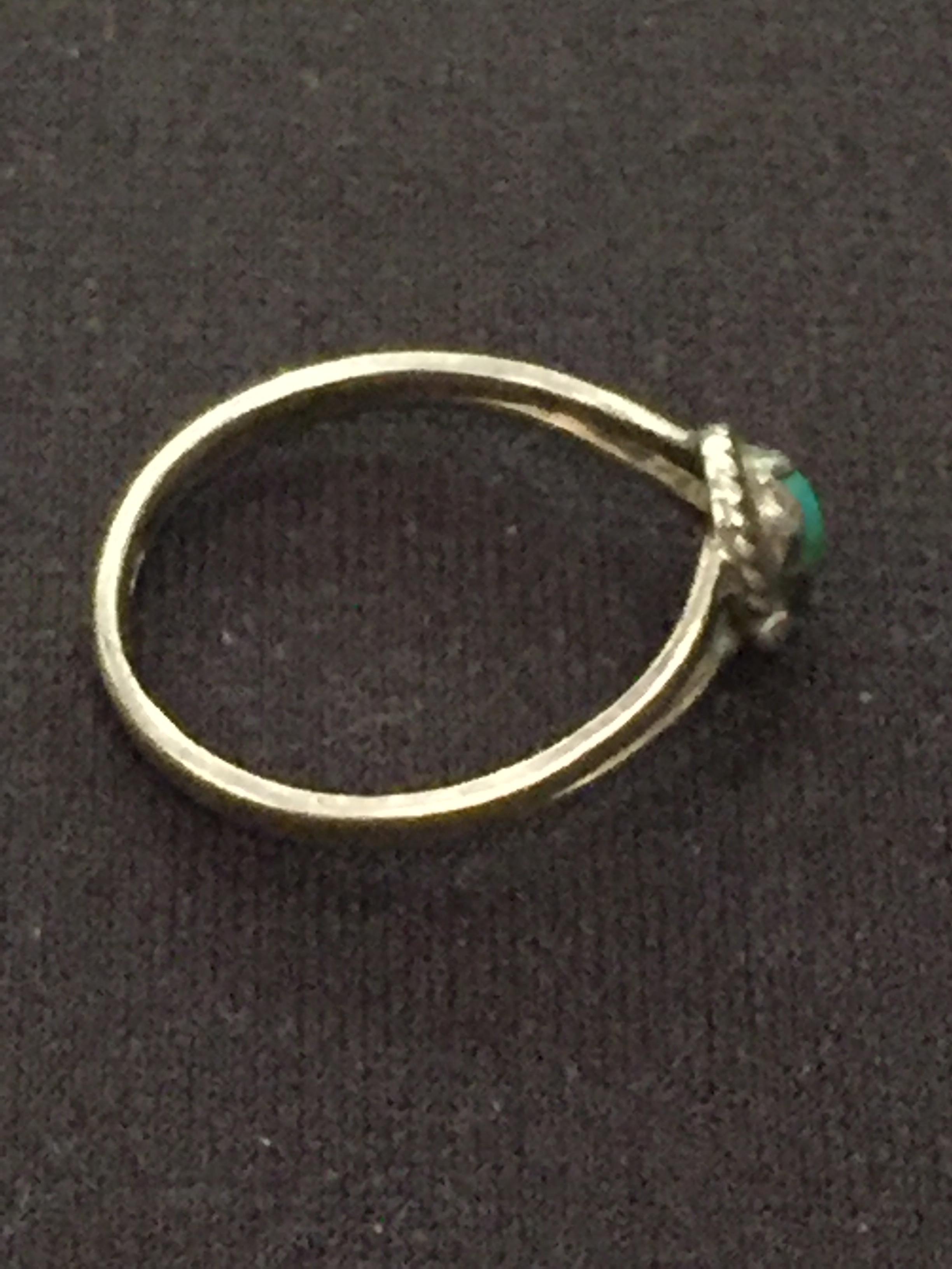 Small Native American Sterling Silver & Turquoise Ring - Size 2.5