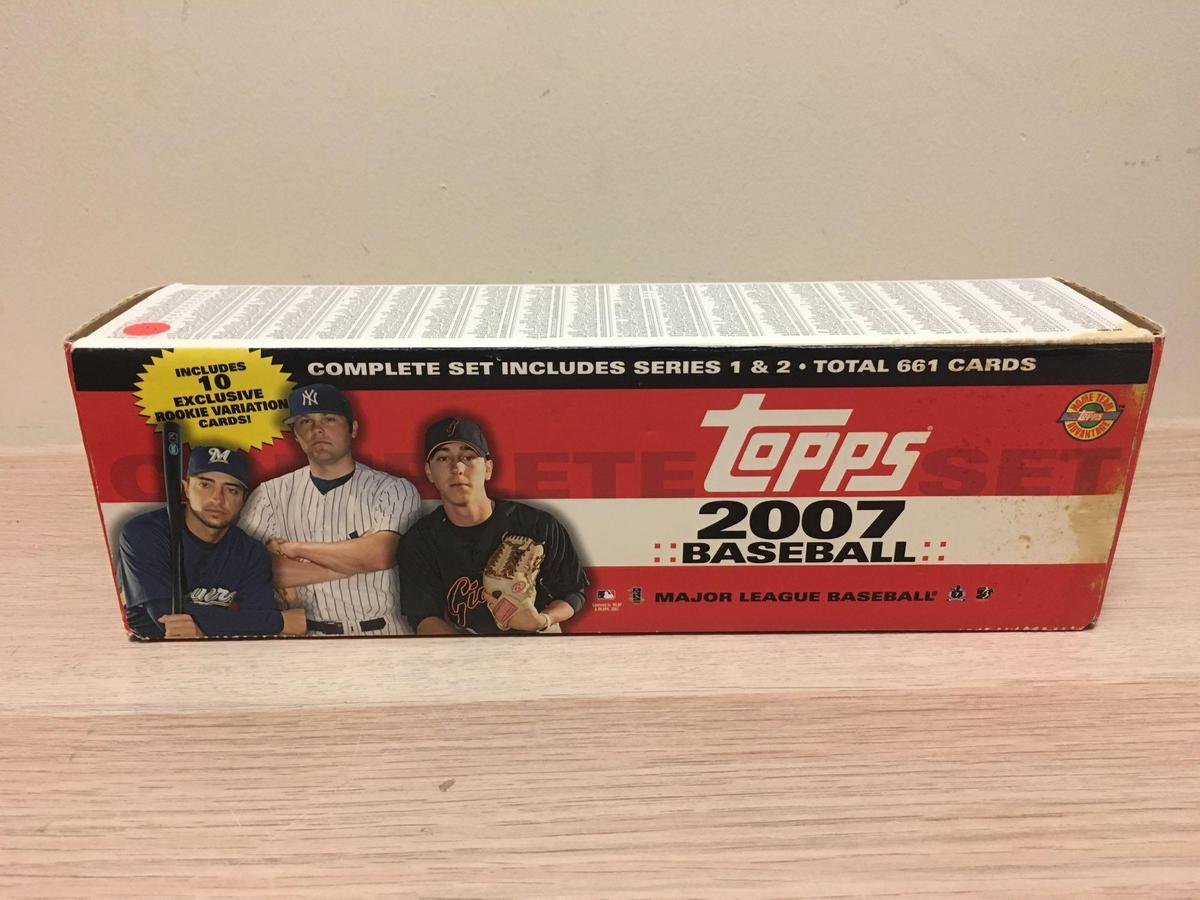 Topps 2007 Baseball Complete Set Box (Series 1 & 2 Total 661 Cards)