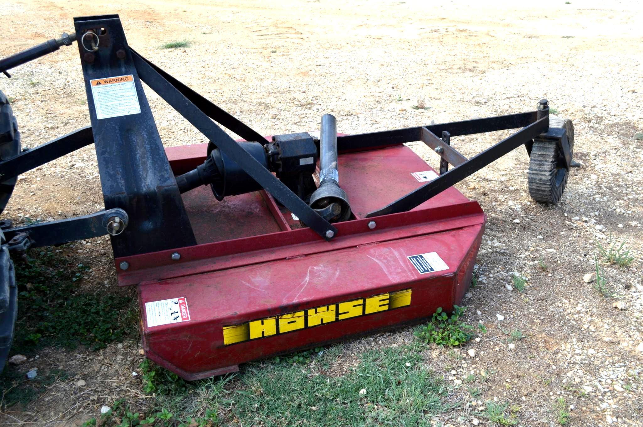 Mahindra 1815 HST 4WD Tractor w/ Loader and Shredder *Operator's Manuals Included*