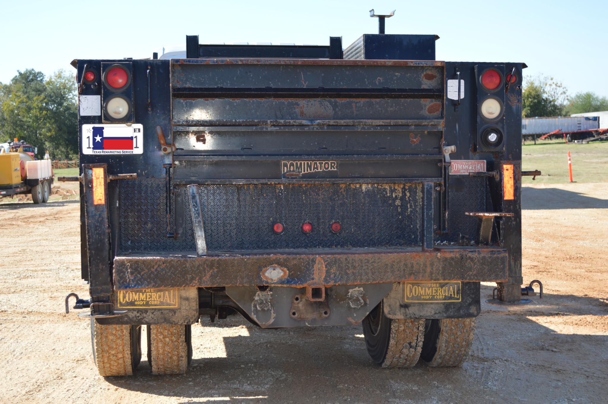 2005 International 4300 DT466 4x2 L6 7.6L Diesel 6 spd. manual transmission