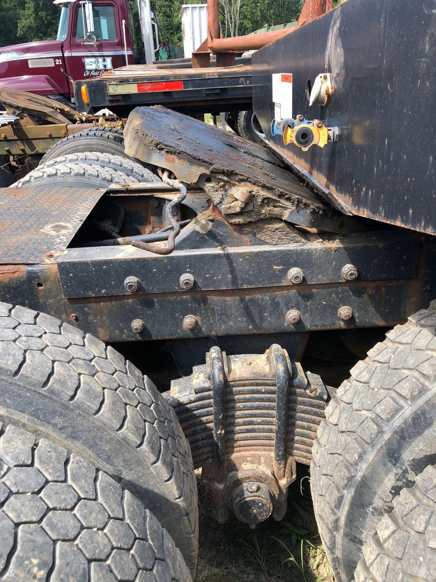 1987 Mack Super Liner RW613 Tractor