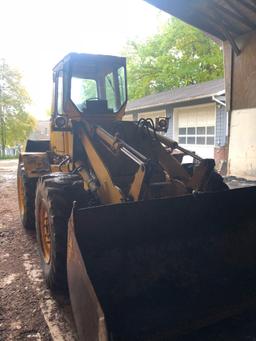 Coyote C22 Articulating Loader w/Forks