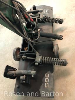 John Deere #365, 54 in hydraulic push blade