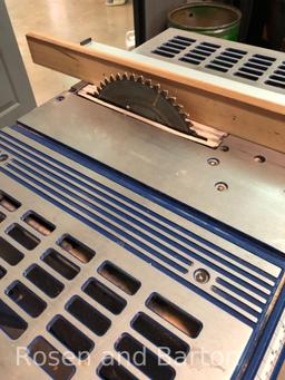 BenchTop Pro 10 in bench top table saw