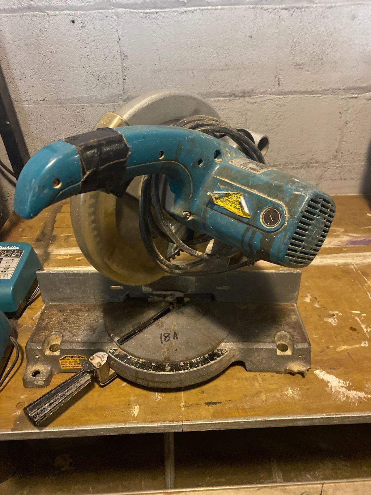 Makita model LS1020 Miter Saw