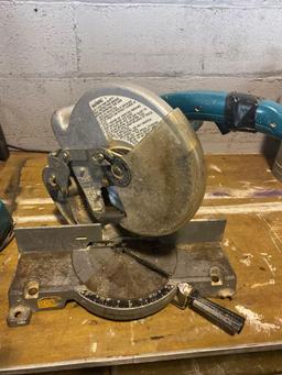 Makita model LS1020 Miter Saw