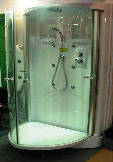 New Fold Up Space Saver Shower