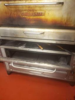Large Double Blodgett bakers Pizza oven L 60in x W 45 in x H for set 62in