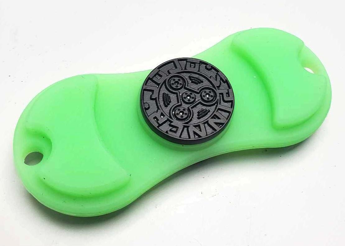 Huge Lot of Dual Arm Fidget Spinners - 250+ Spinners! SEE PICTURES for more information!