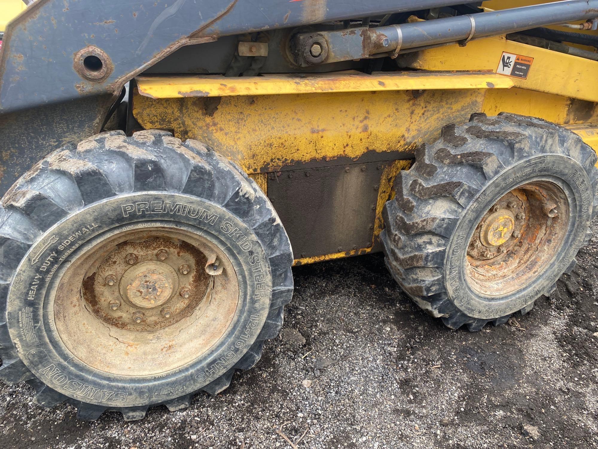 New Holland LS180 Turbo Skidsteer.