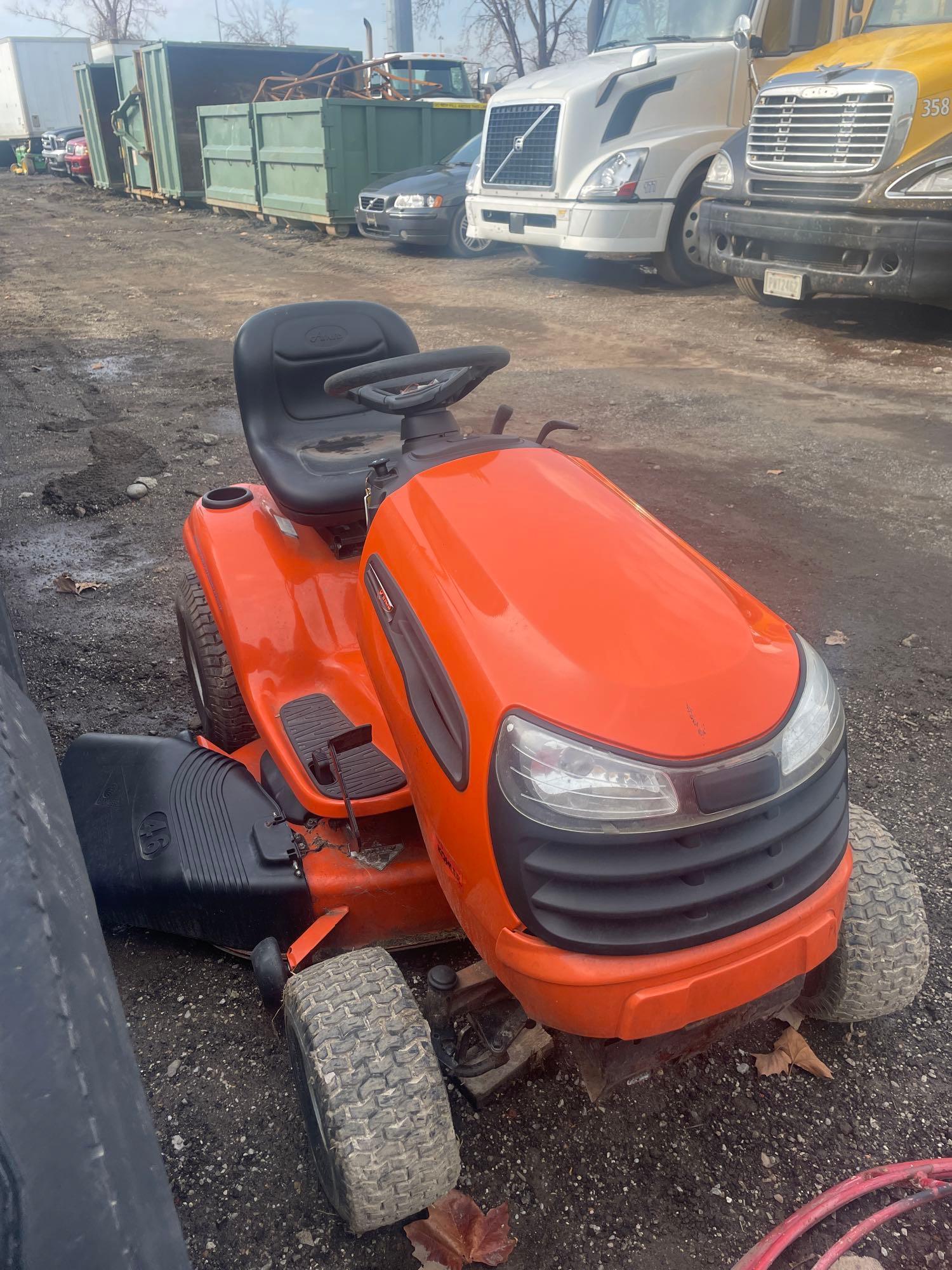 Ariens Hydrostatic Drive Model 960460071 Riding Lawnmower