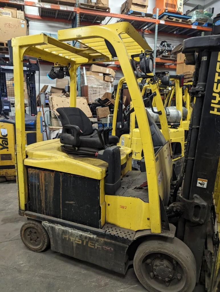 2010 Hyster E50-XN33 (located off-site, please read description)