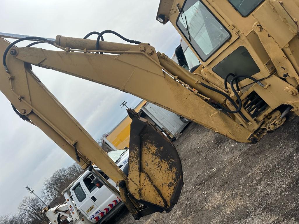 Ford 750 backhoe (located off-site, please read description)