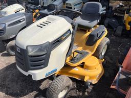 Cub Cadet LTX1050 Riding Lawn-Mower