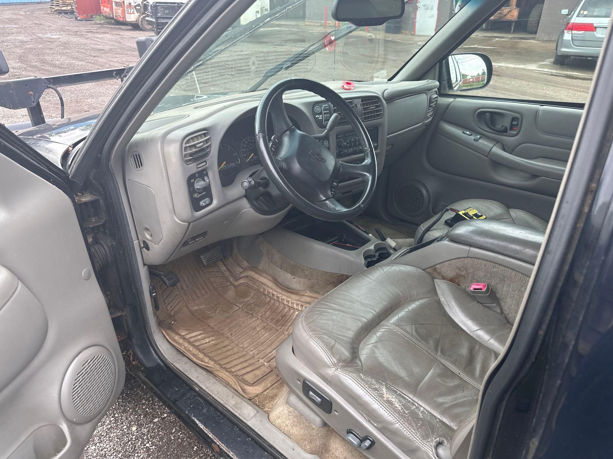 2000 Chevrolet Blazer with Plow