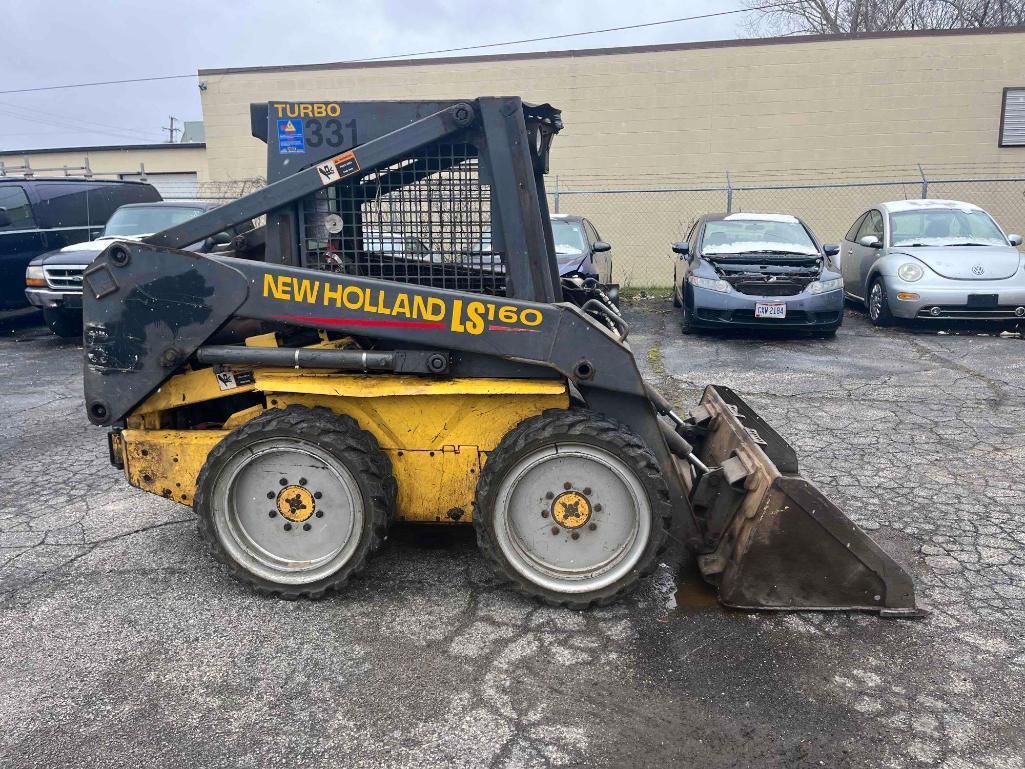 New Holland LS160 Skidloader (located off-site, please read description)