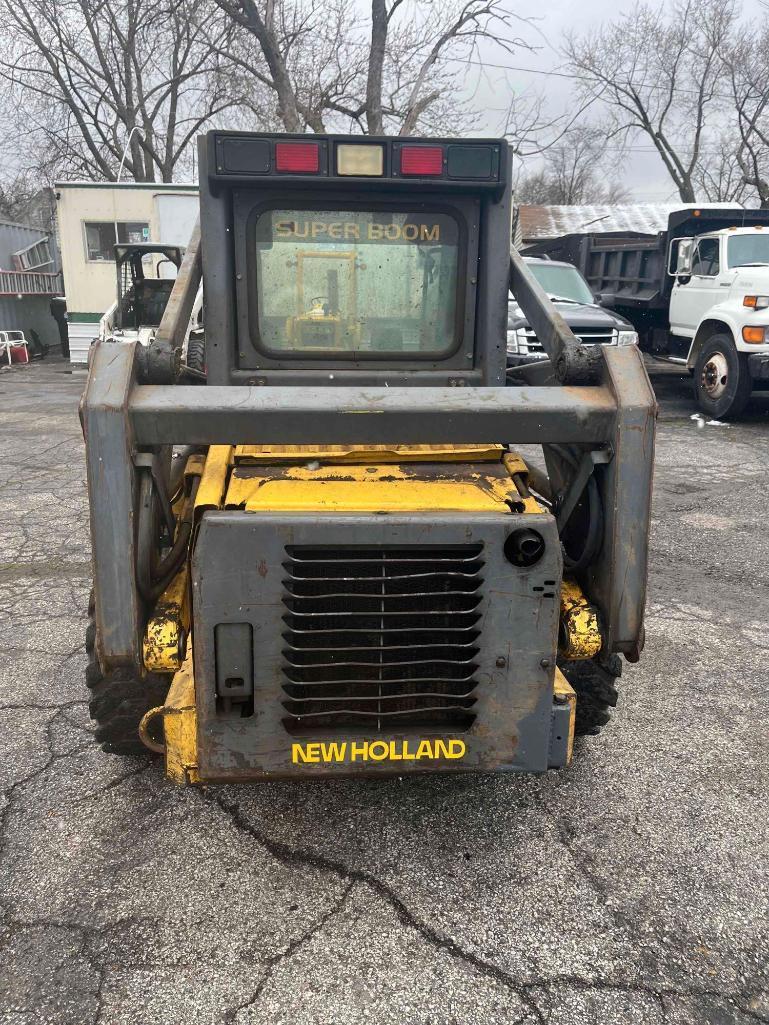 New Holland LS160 Skidloader (located off-site, please read description)