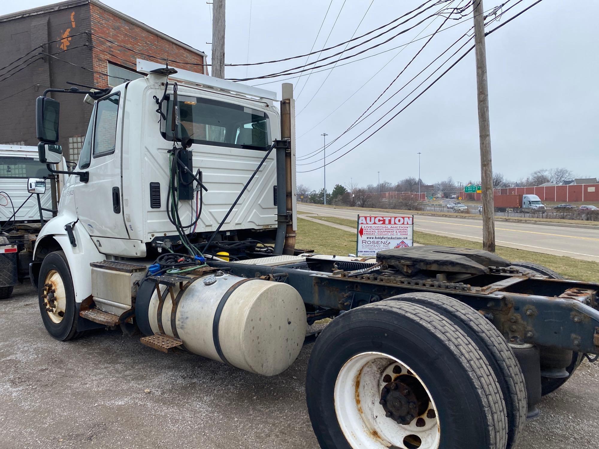 2015 International TranStar 8600 Single Axle Tractor / Truck