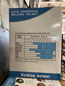 Auto Darkening Welding Helmet