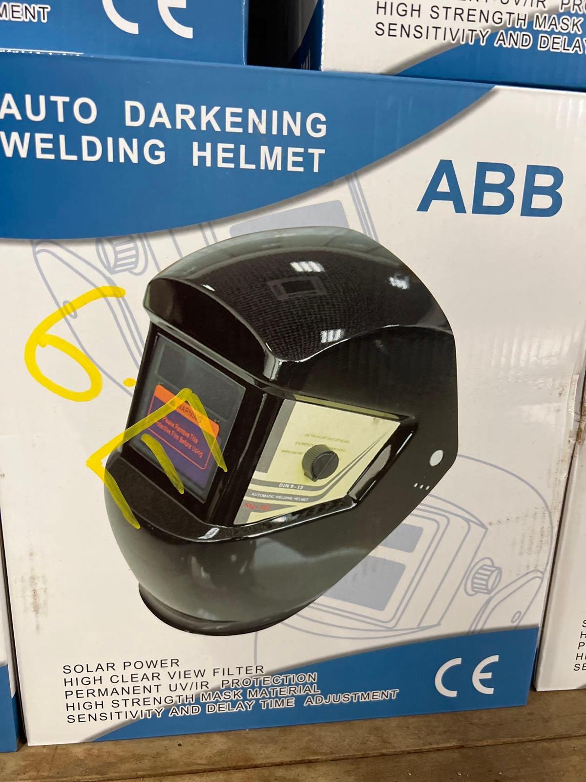 Auto Darkening Welding Helmet