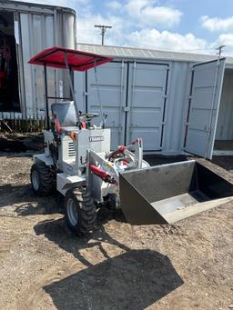 New Traner Co Mini Articulating Gas Loader Model TR45