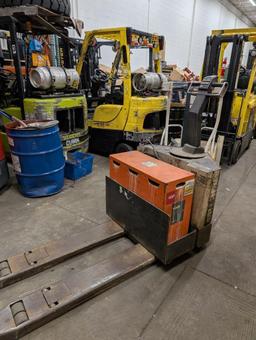 Crown 6k# electric pallet jack (off-site item, read description)